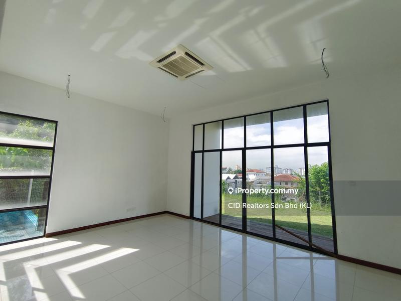 Bungalow House for Sale in Taman Overseas Union (Taman Oug), Jalan Klang Lama (Old Klang Road) by BoBo Lee - iProperty.com.my