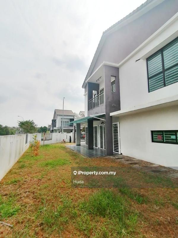 Rumah Berangkai 2 Tingkat untuk Dijual di Nilai Impian, Nilai oleh Huda - iProperty.com.my