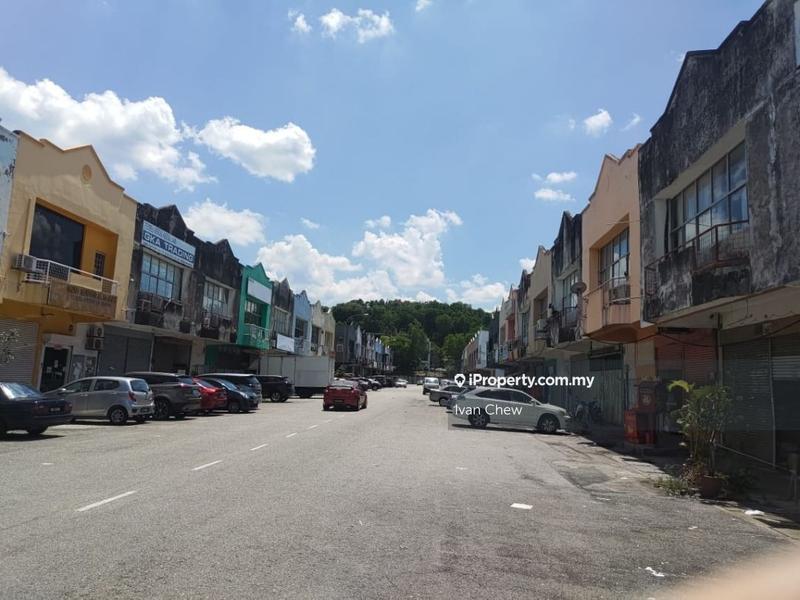 Terrace Factory for Sale in Serdang, Seri Kembangan by Ivan Chew - iProperty.com.my