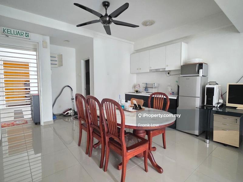 Service Residence for Sale in The Scott Garden SOHO by Frank Low - iProperty.com.my