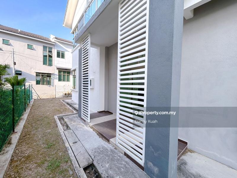 Semi-Detached House for Sale in Bukit Katil, Melaka by Danny Kuah - iProperty.com.my