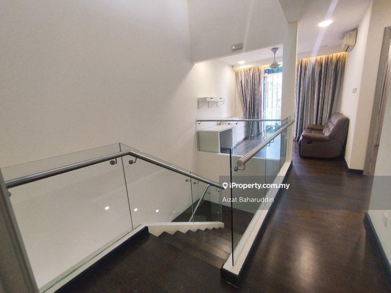 Rumah Berkembar untuk Dijual di Bukit Kerinchi, Pantai oleh Aizat Baharuddin - iProperty.com.my