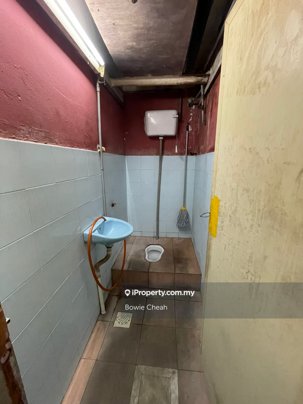 Kedai untuk Dijual di Taman Wilayah Selayang, Selayang oleh Bowie Cheah - iProperty.com.my