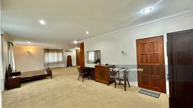 Bungalow House untuk Dijual di Taman Bukit Pantai, Bangsar oleh Aivan Ng - iProperty.com.my