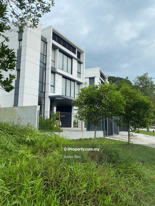 Tanah Kediaman untuk Dijual di Kayangan Heights, Shah Alam oleh Ballex Bee - iProperty.com.my