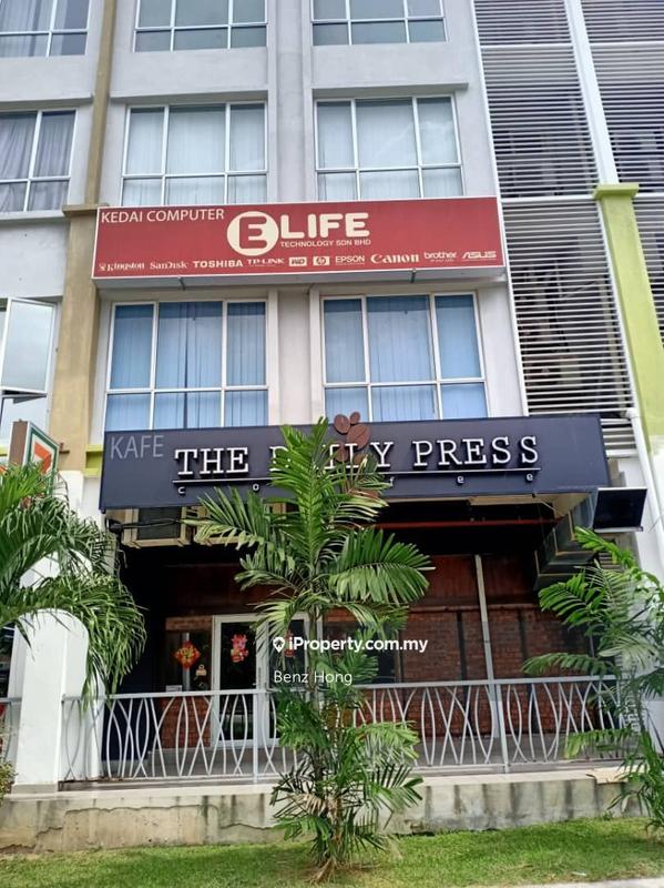 For Sale - COVA SQUARE RETAIL