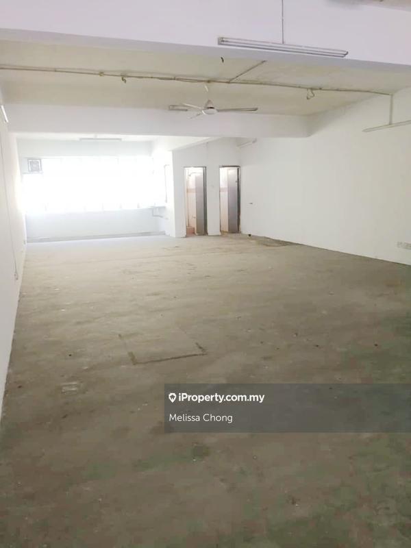 Shop-Office for Sale in Kajang, Kajang by Melissa Chong - iProperty.com.my