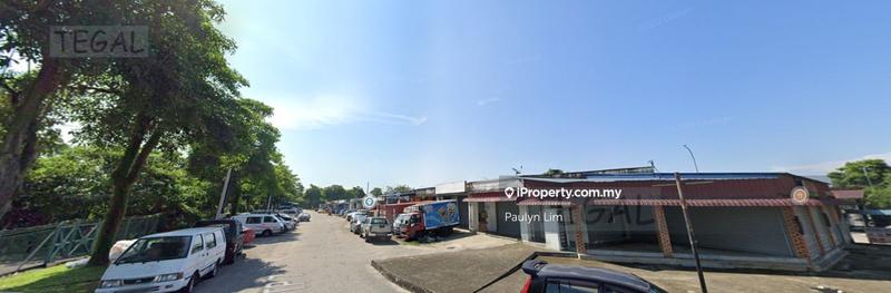 For Sale - Below Market Value 1.5 Storey Factory Taman Perindustrian Uep Subang Jaya