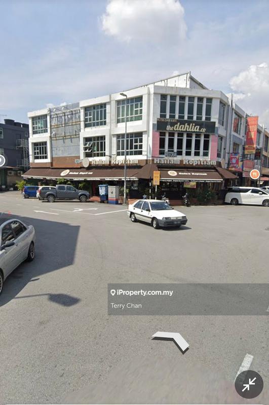 Shop for Sale in Serdang, Seri Kembangan by Terry Chan - iProperty.com.my