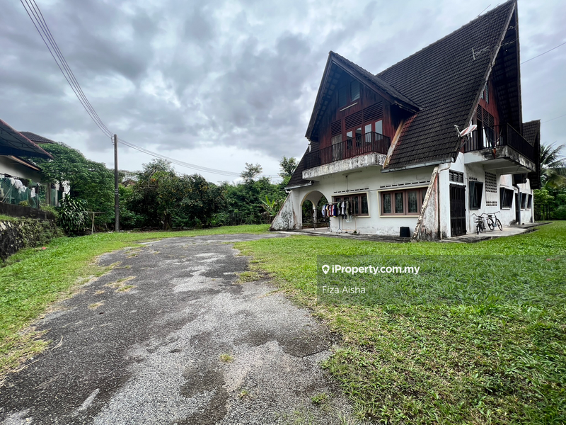 Bungalow House for Sale in Jalan Yusof Taha, Johor Bahru by Fiza Aisha - iProperty.com.my