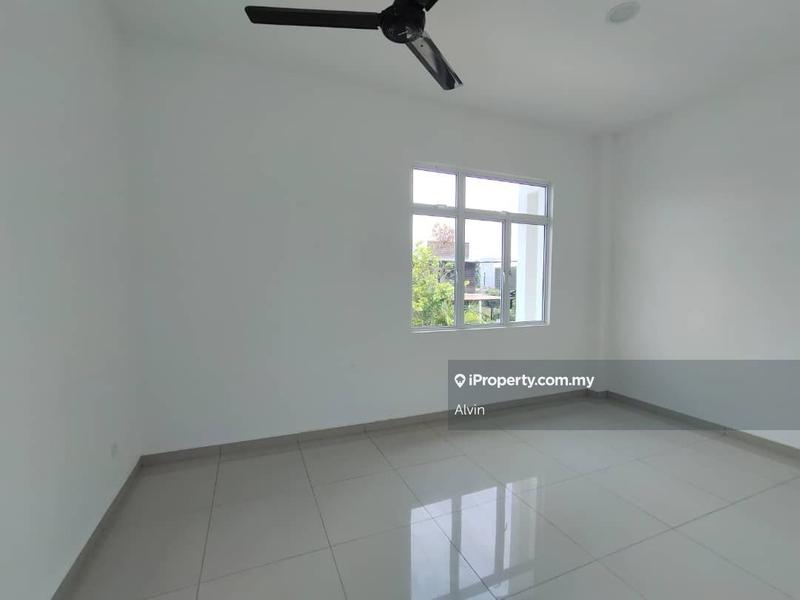 Banglo untuk Dijual di Corner Taman Paya Rumput Perdana, Cheng oleh Alvin - iProperty.com.my