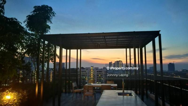 Service Residence for Sale in Centrus Soho by Johnny Leong - iProperty.com.my