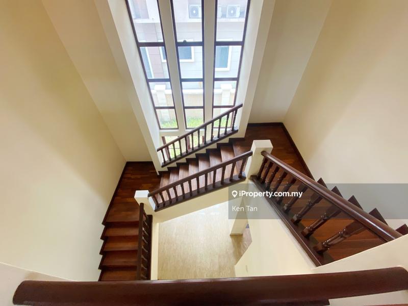 Bungalow House for Sale in Laman Ara , Ara Damansara, Ara Damansara by Ken Tan - iProperty.com.my