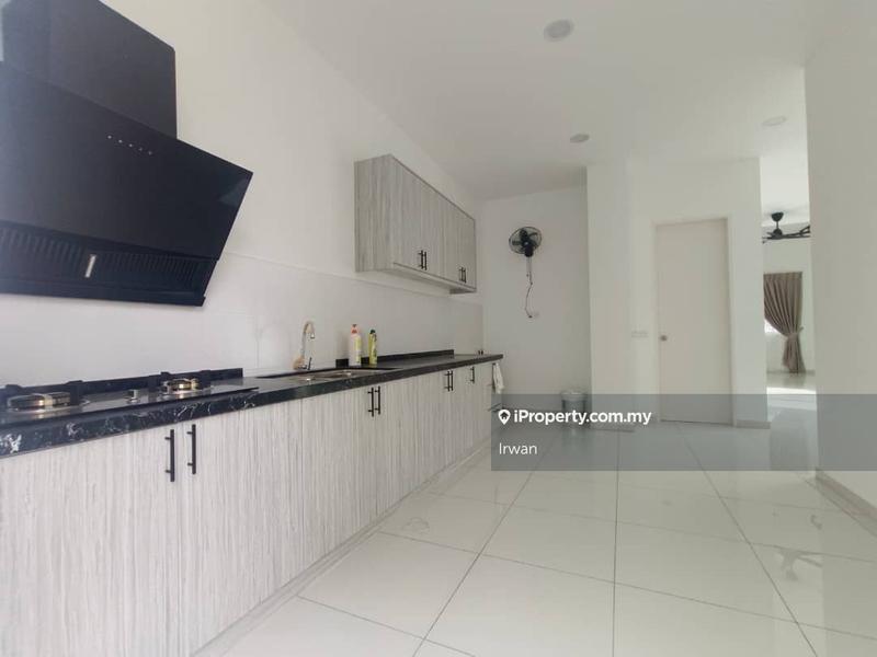 Rumah Berangkai 2 Tingkat untuk Dijual di Eco Forest, Semenyih oleh Irwan Affandi - iProperty.com.my