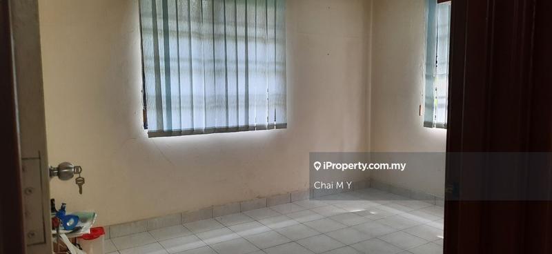 Rumah Berkembar untuk Dijual di Bandar Kinrara Seksyen 6, Bandar Kinrara oleh Chai M Y - iProperty.com.my