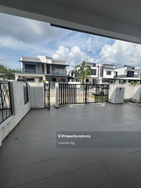 Cluster House for Sale in Taman Bukit Indah @ Garden Villa, Johor Bahru by Yvonne Ng - iProperty.com.my