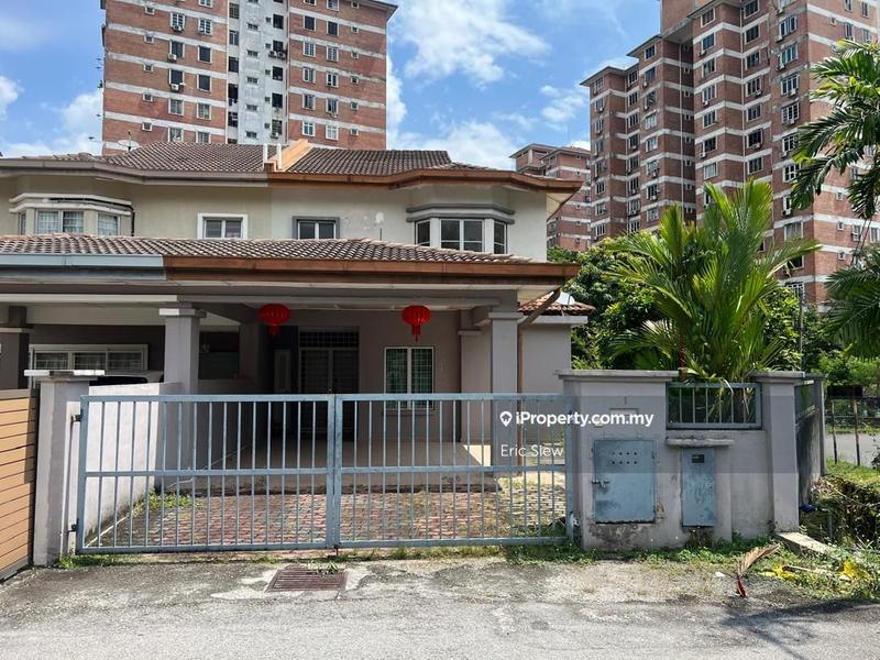 Rumah Berkembar untuk Dijual di Sungai Long, Bandar Sungai Long oleh Eric Siew - iProperty.com.my