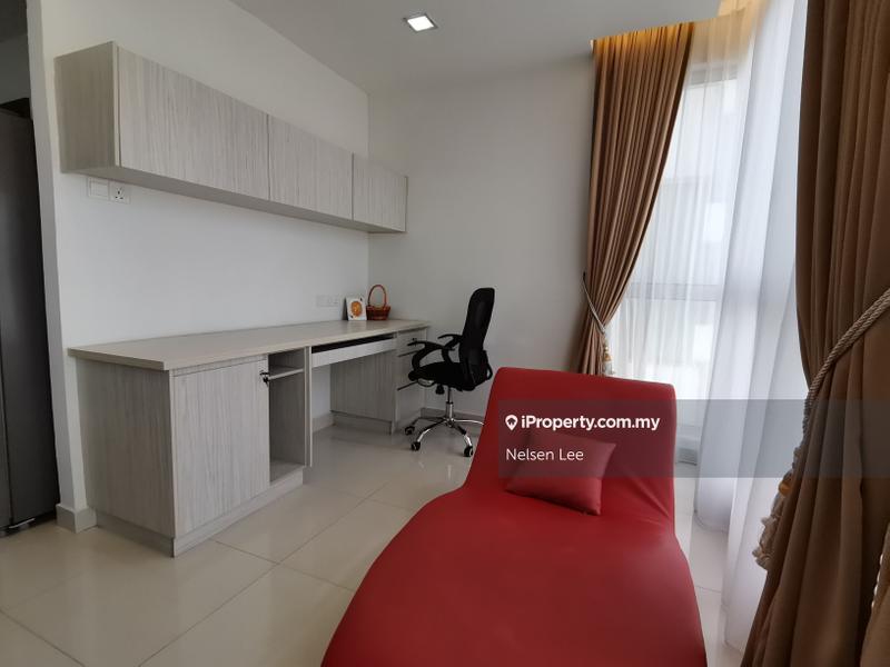 Service Residence for Rent in Regalia Residence by Nelsen Lee - iProperty.com.my