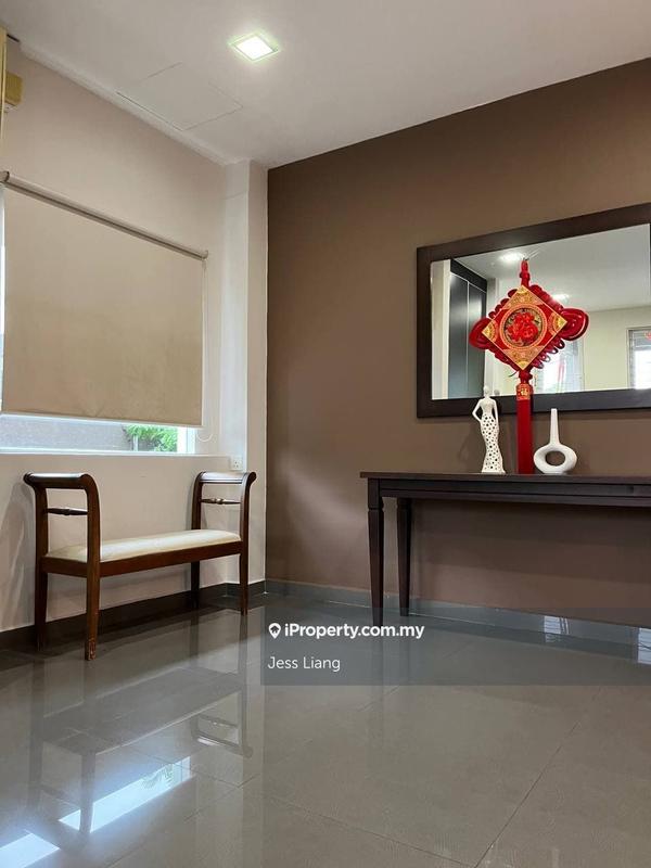 Rumah Berkembar untuk Dijual di Damansara Kim, Petaling Jaya oleh Jess Liang - iProperty.com.my