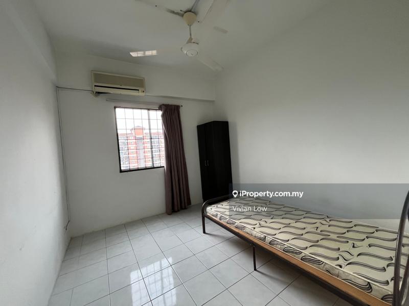 For Sale - Forest Green