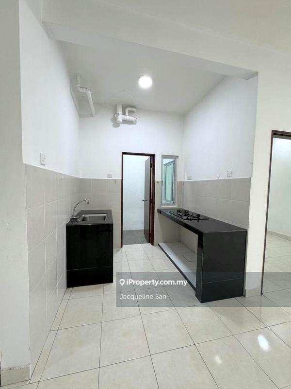 For Rent - Ascotte Boulevard