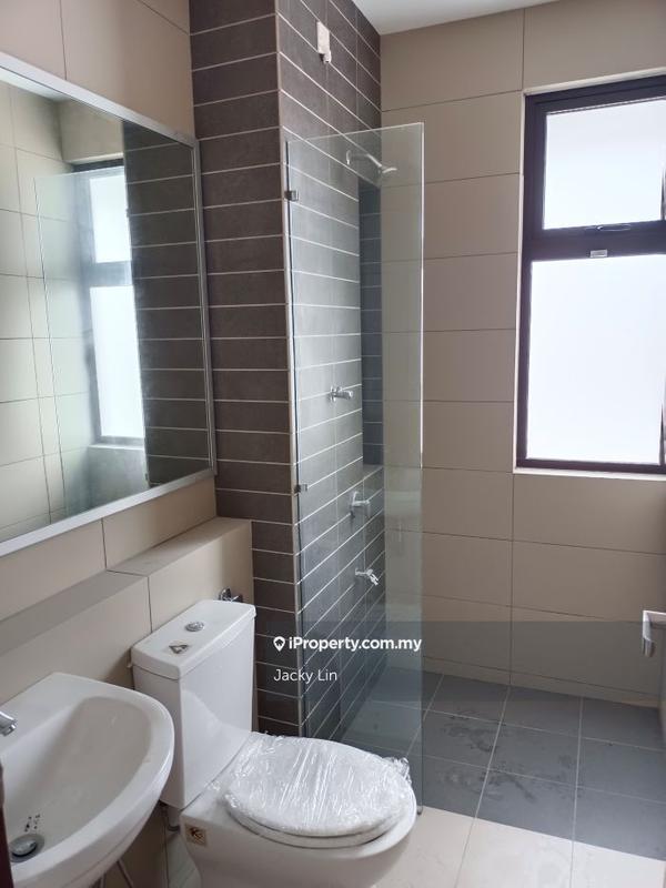 Rumah Teres 2-Tingkat untuk Dijual di Denai Alam, Shah Alam oleh Jacky Lin - iProperty.com.my