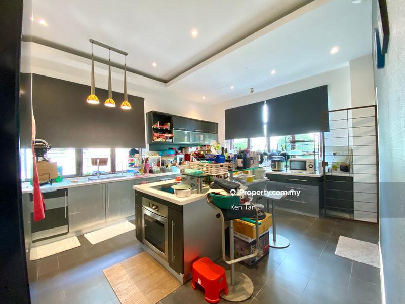 Bungalow House for Sale in Aman Suria, Petaling Jaya by Ken Tan - iProperty.com.my