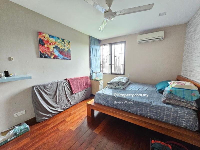 Semi-Detached House for Sale in Damansara Jaya, Petaling Jaya by Bryan Wong - iProperty.com.my