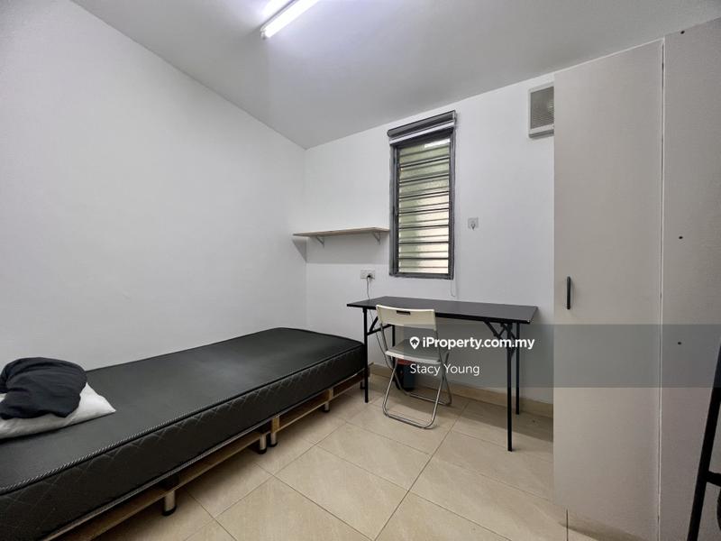 Rumah Teres 2-Tingkat untuk Dijual di Alam Damai, Cheras oleh Stacy Young - iProperty.com.my