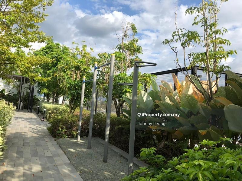 Service Residence for Sale in Centrus Soho by Johnny Leong - iProperty.com.my