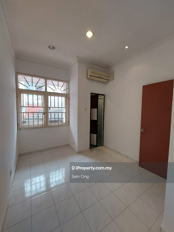 Rumah Berangkai 2.5 Tingkat untuk Dijual di Taman Bukit Utama, Ulu Kelang oleh Sam Ong - iProperty.com.my