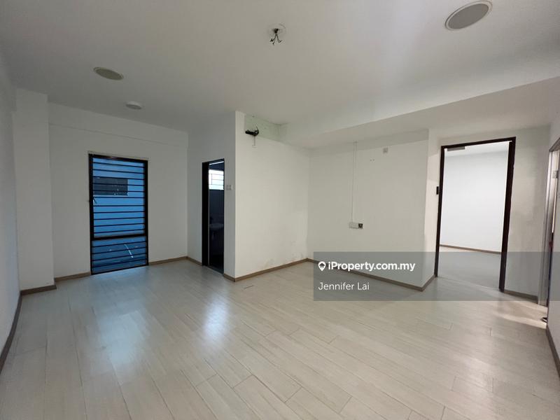 Semi-Detached House for Sale in Seksyen 25, Shah Alam by Jennifer Lai - iProperty.com.my