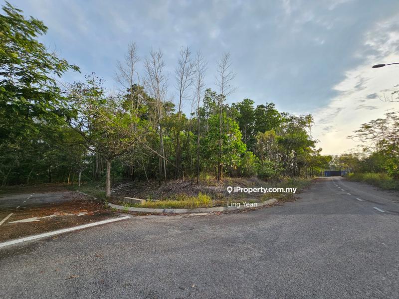Tanah Banglo untuk Dijual di Bandar Bukit Mahkota, Bangi oleh Ling Yean - iProperty.com.my