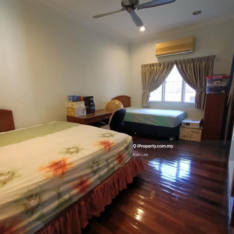 Bungalow House for Sale in Seksyen 17, Petaling Jaya by Ivan Lee - iProperty.com.my