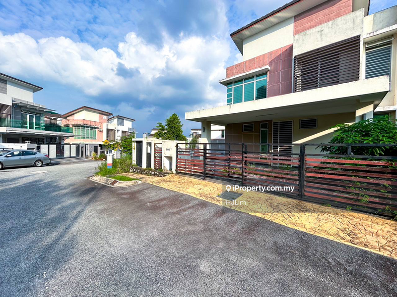 Rumah Berkembar untuk Dijual di Bandar Tun Hussein Onn, Cheras oleh HJLim - iProperty.com.my