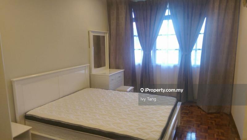 Condominium for Sale in The Club by Ivy Tang - iProperty.com.my