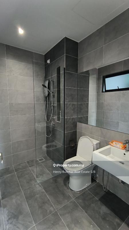 Rumah Bandar untuk Dijual di Damansara Jaya, Petaling Jaya oleh Henry Butcher Real Estate S/B - iProperty.com.my