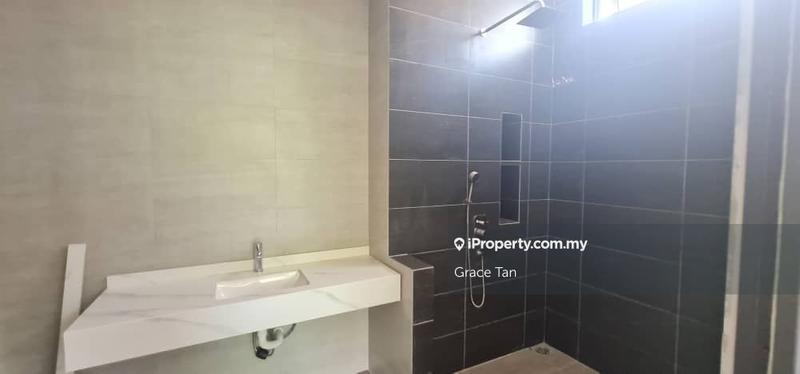 Bungalow House untuk Dijual di Seri Kembangan, Selangor oleh Grace Tan - iProperty.com.my