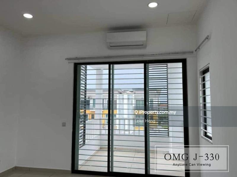 Rumah Berangkai 2.5 Tingkat untuk Dijual di hea5a, Setia Alam oleh Loke Heng - iProperty.com.my