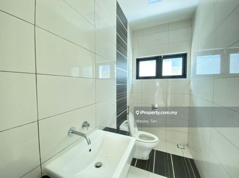 Bungalow House for Sale in Ujong Pasir, Melaka by Wesley Tan - iProperty.com.my