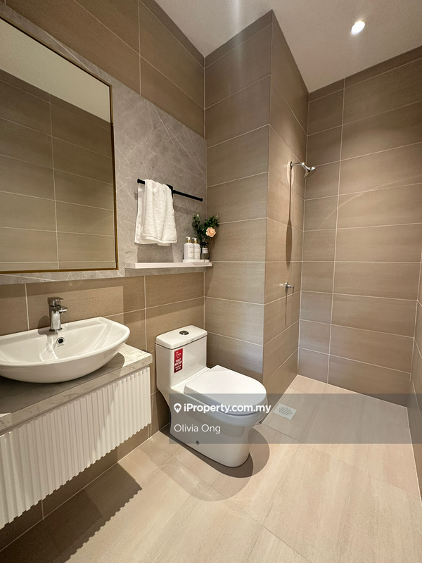 Residensi Servis untuk Dijual di Permas Heights oleh Olivia Ong - iProperty.com.my