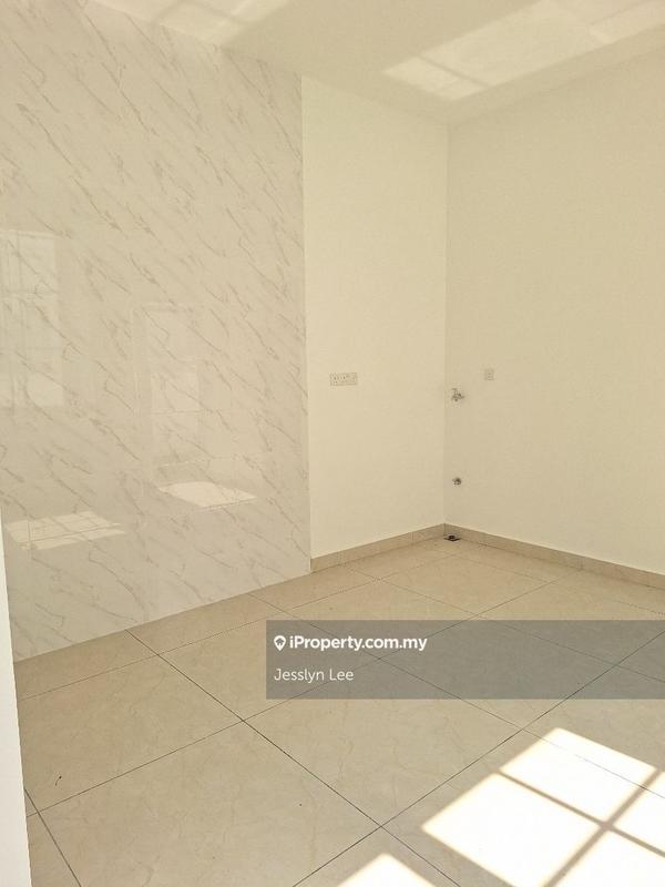 Bungalow House for Sale in Eco Majestic, Semenyih by Jesslyn Lee - iProperty.com.my