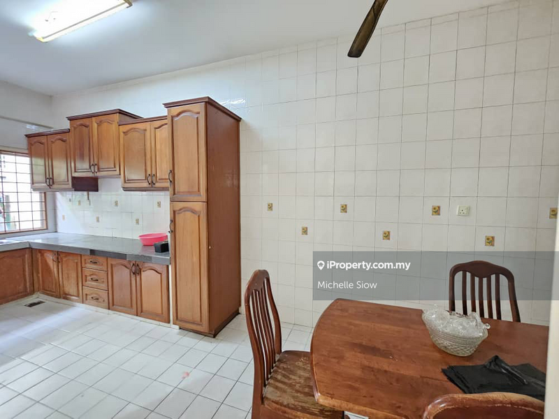 Rumah Berangkai 2 Tingkat untuk Dijual di Taman Seri Taming, Cheras oleh Michelle Siow - iProperty.com.my