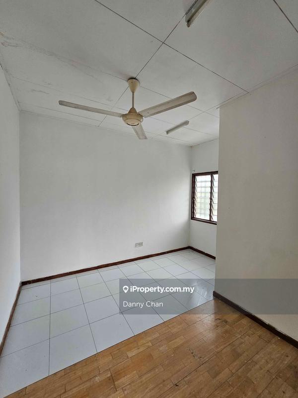 2-storey Terraced House for Sale in Laman Bakawali, Nilai by Danny Chan - iProperty.com.my