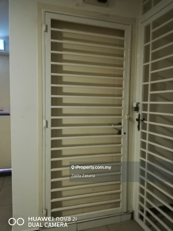 Service Residence for Sale in Vista Alam by Zalifa Zakaria - iProperty.com.my