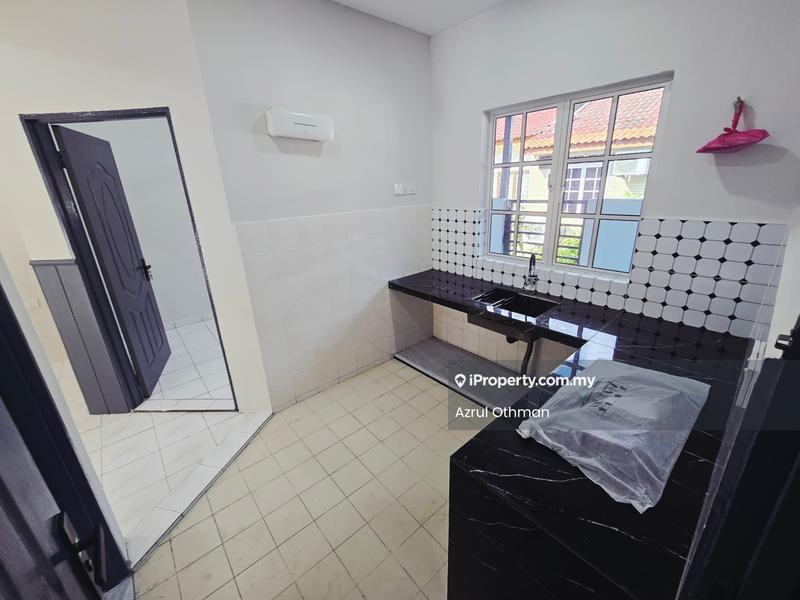 Rumah Teres 1-Tingkat untuk Dijual di Taman Intan Perdana, Port Dickson oleh Azrul Othman - iProperty.com.my
