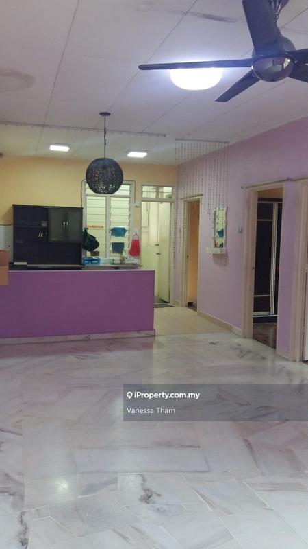 For Sale - Pangsapuri Suria