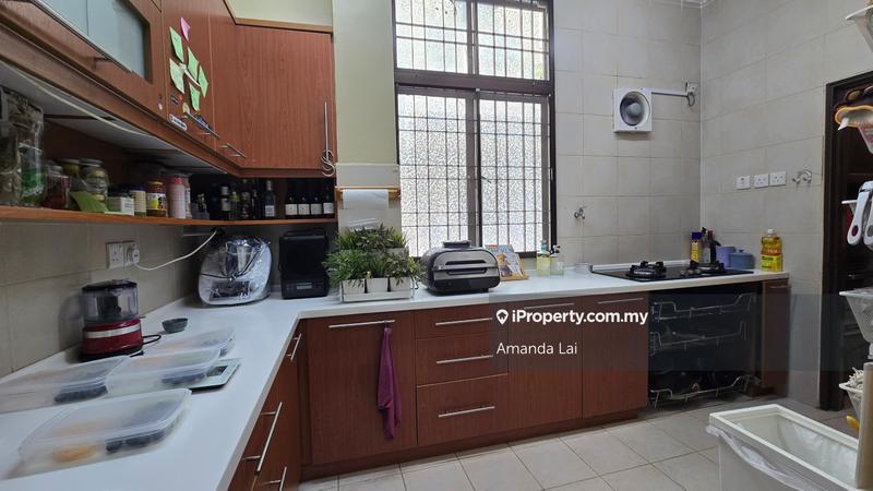 Rumah Berangkai 3.5 Tingkat untuk Dijual di Sri Hartamas, Kuala Lumpur oleh Amanda Lai - iProperty.com.my
