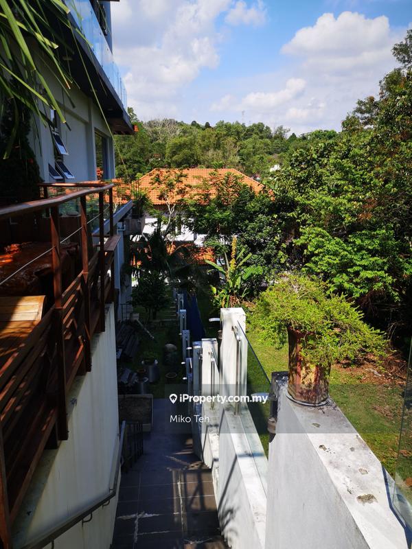 Banglo untuk Dijual di Taman Equine, Seri Kembangan oleh Miko Teh - iProperty.com.my
