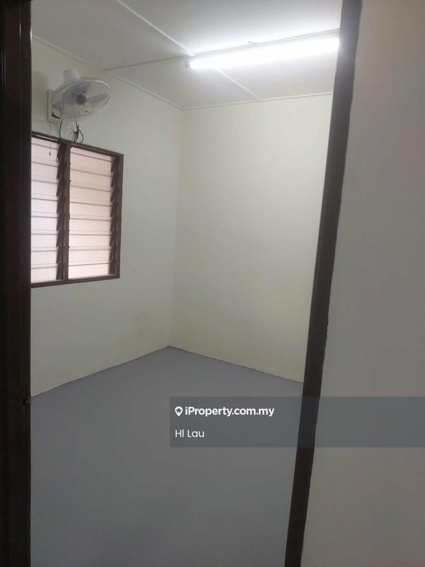 Rumah Teres 1-Tingkat untuk Disewa di Single Storey @ Jalan Temelian, Section 8, Petaling Jaya oleh Hl Lau - Interior - iProperty.com.my